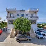 Alexis Hotel